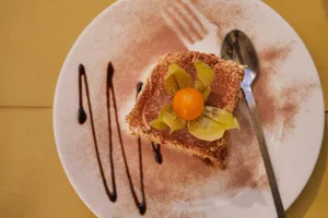 cake on plate jigsaw puzzle