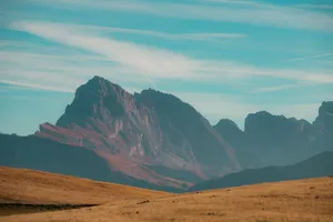 Breathtaking landscape of the Dolomites under a clear sky, ideal for hiking enthusiasts. jigsaw puzzle