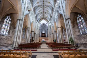 Stunning view of the gothic nave inside York Minster in England, showcasing its architectural grandeur. jigsaw puzzle