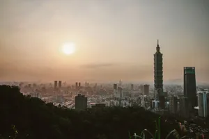 Skyline of Taipei featuring Taipei 101 during sunset with a dramatic urban cityscape. jigsaw puzzle
