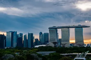 Capture of Singapore cityscape featuring Marina Bay Sands and skyline at sunset. jigsaw puzzle