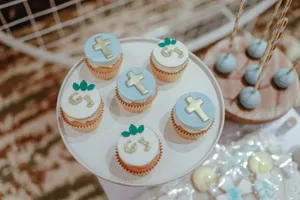 Elegant cupcakes with Christian cross decorations, perfect for religious events or celebrations. jigsaw puzzle