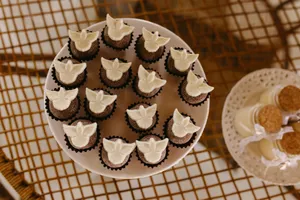 Top view of cupcakes adorned with white dove designs, perfect for weddings or celebrations. jigsaw puzzle